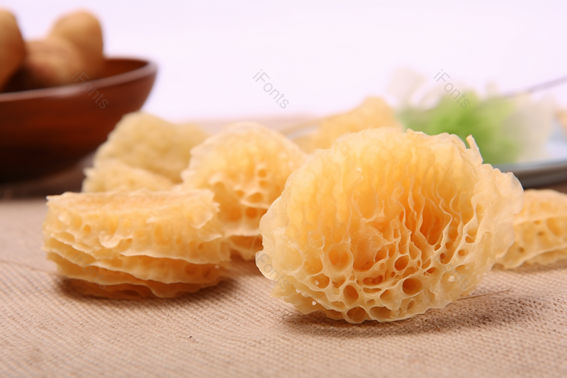 厨房案板上的银耳食材高清特写摄影图,高清,摄影图,摄影图片,图片大全,摄影图免费下载
